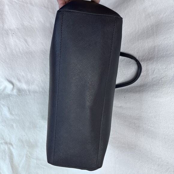 Tory Burch Navy Blue Saffiano Leather‎ Tote Bag with Bonus Wristlet - Picture 5 of 11